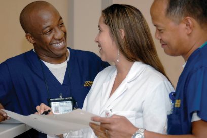 Nurses at UC Davis Health © UC Regents