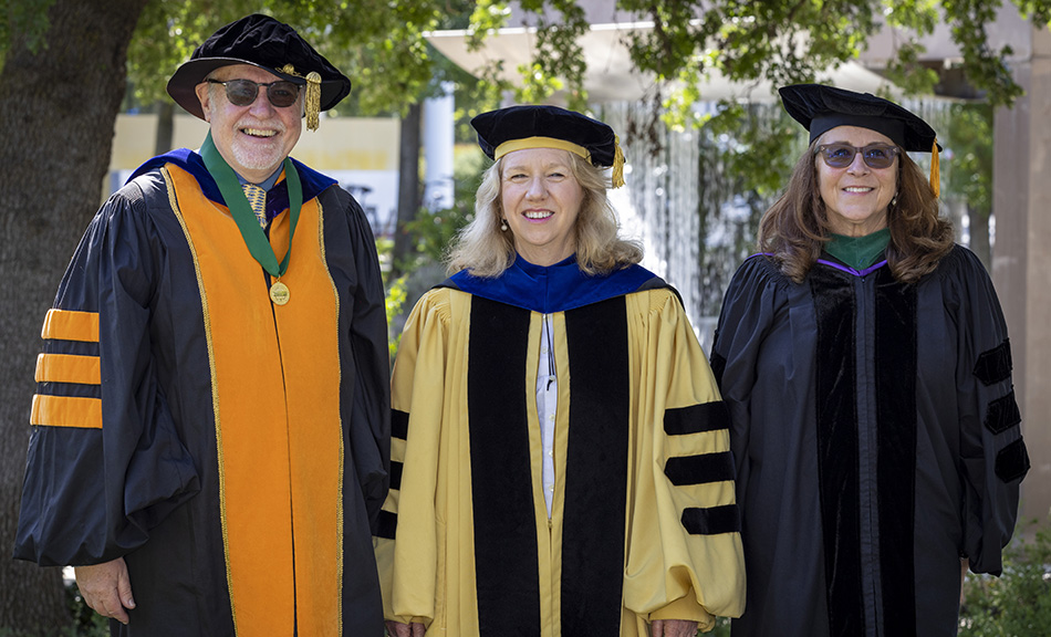 Dean Stephen Cavanagh, UC Davis Provost Mary Croughan and Susan Murin, interim dean for UC Davis School of Medicine